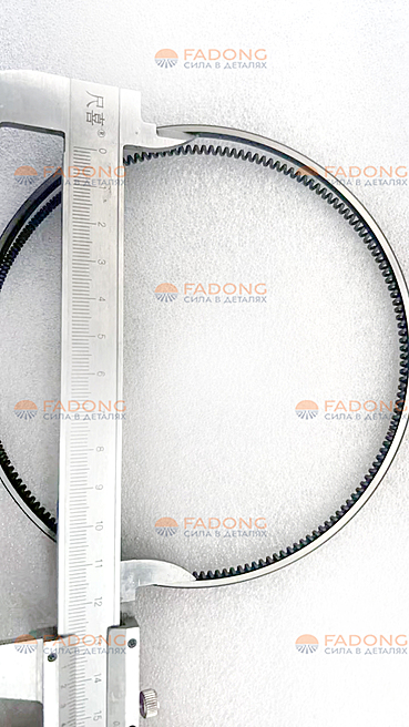 Кольцо поршневое (комп на 1 поршень) 612700020061