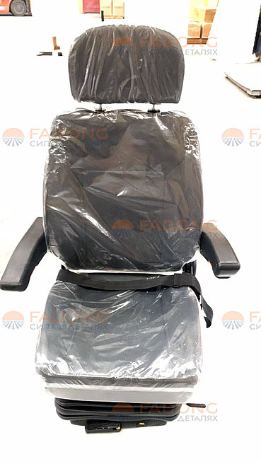 Сиденье оператора тканевое с подлокотниками 4190000072/4190001698/4190001042/4190000924